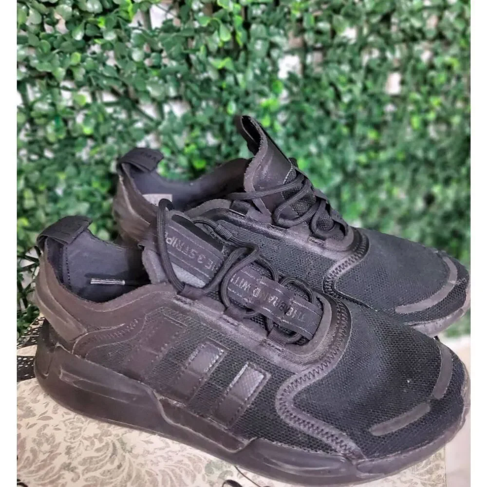 Adidas NMD triple black stripe